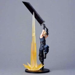 Figura Cloud Strife Final Fantasy Vii Rebirth 30Cm(Figura Cloud Strife Final Fantasy Vii Rebirth 30cm)